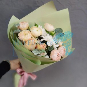 Букет цветов из: Хризантемы и Розы